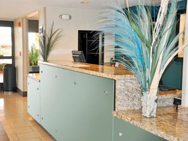 Oakland Airport Arena Hotel Экстерьер фото